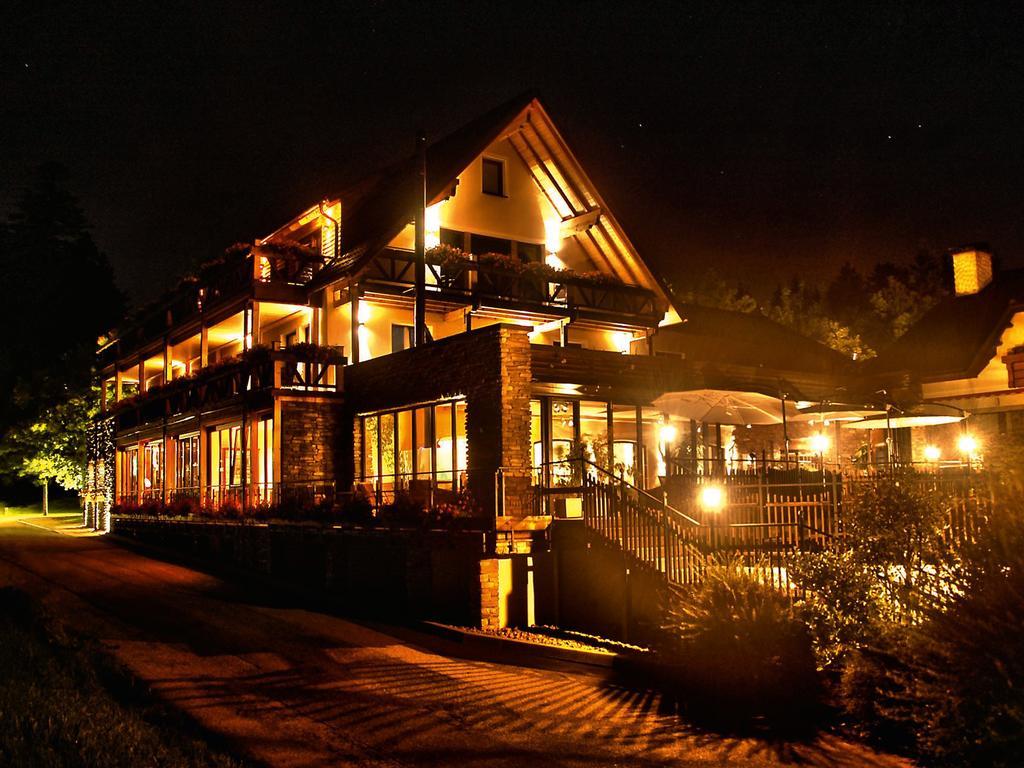 Hotel Gruener Wald Freudenstadt Exterior photo